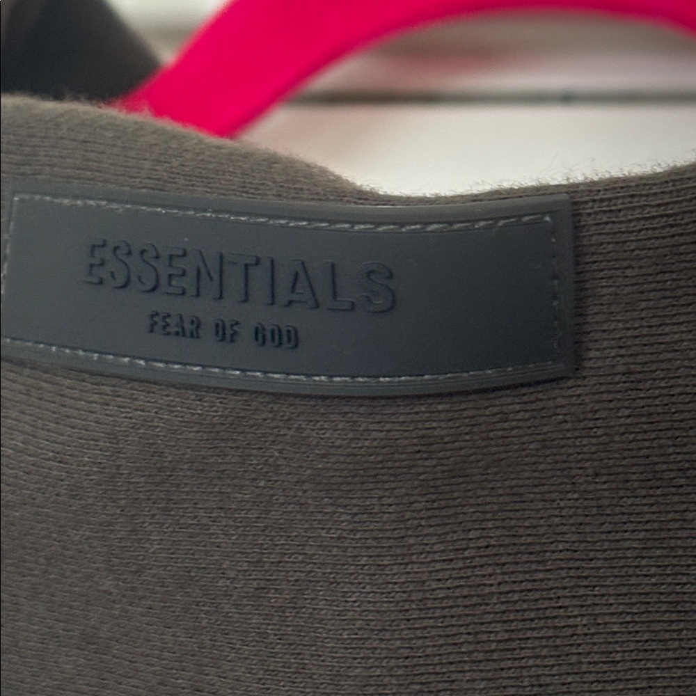 Essentials Fear of God off black Hoodie - Picture 4 of 8